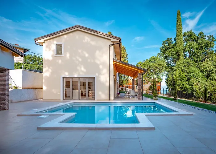 Eva By Interhome Vila Opatija